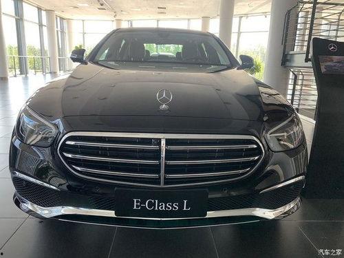 新款国产奔驰e实拍视频,豪华升级，驾驭新境界